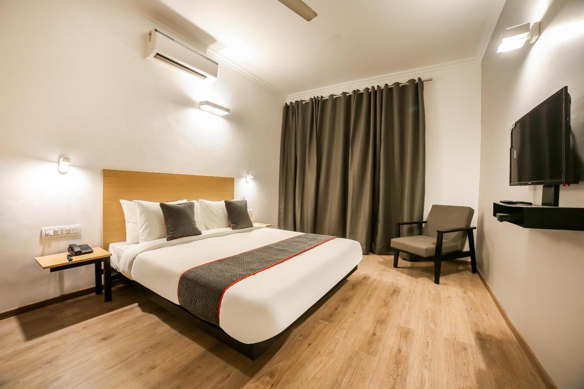 King Delhi Airport Hotel Ню Делхи Екстериор снимка